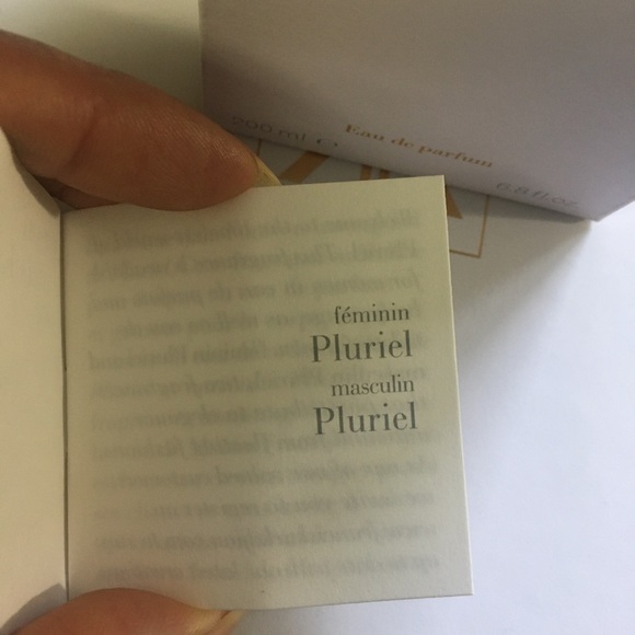 💐 Maison Francis Kurkdjian (Feminin Pluriel) 💐 - Picture 9 of 13